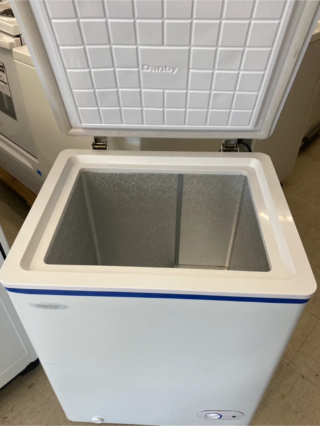 Compact Chest Freezer thumbnail