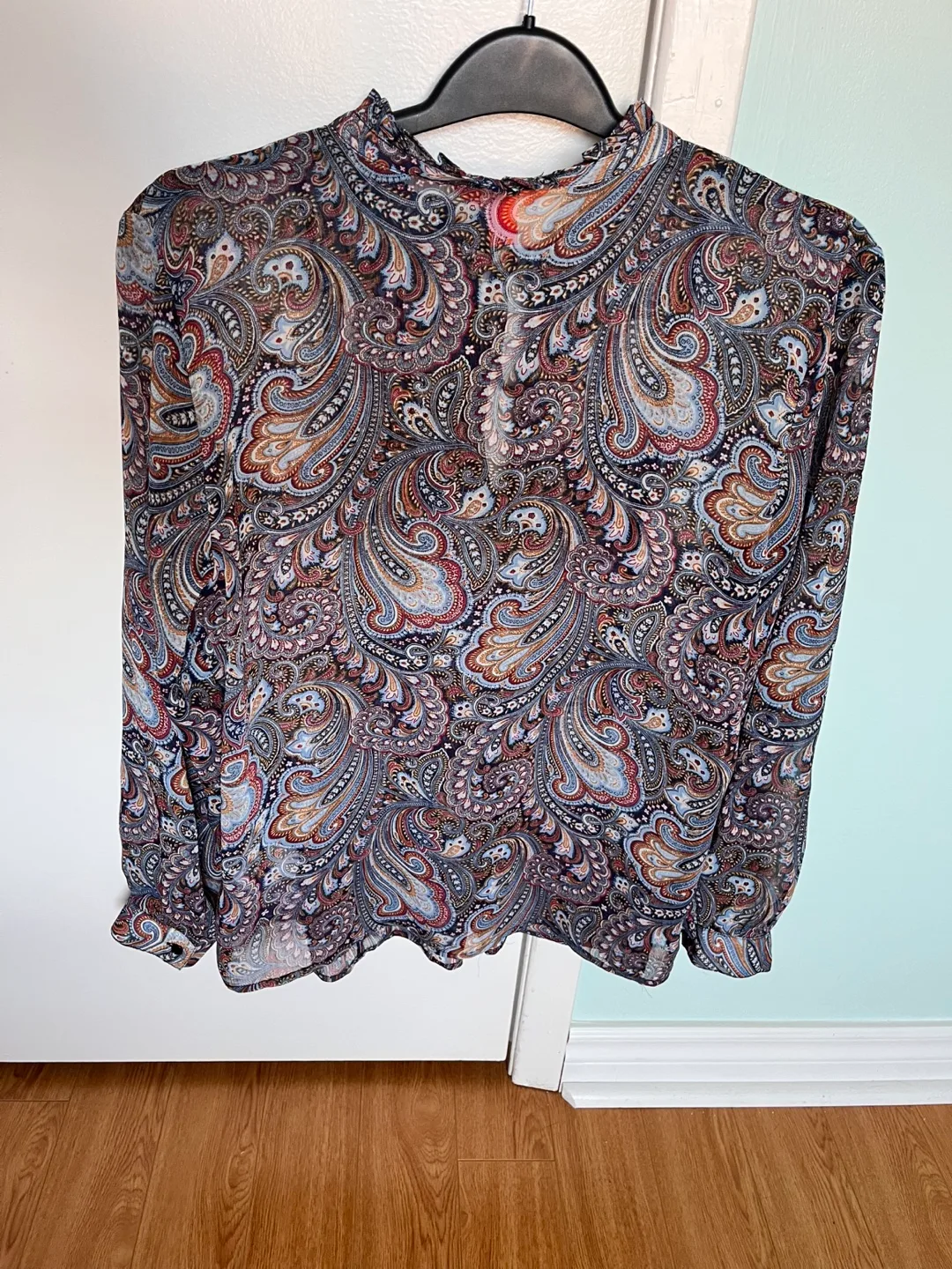 Ladies' Blouses - Melanie Lyne & Joe Fresh image indicator(10)