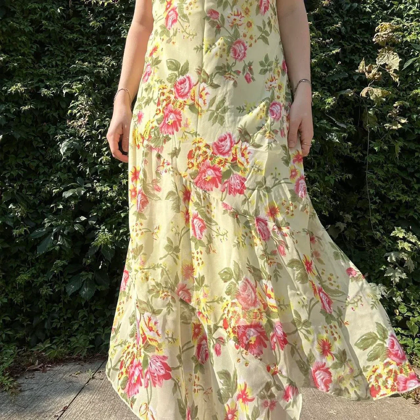 Vintage yellow and pink floral maxi dress image indicator(6)
