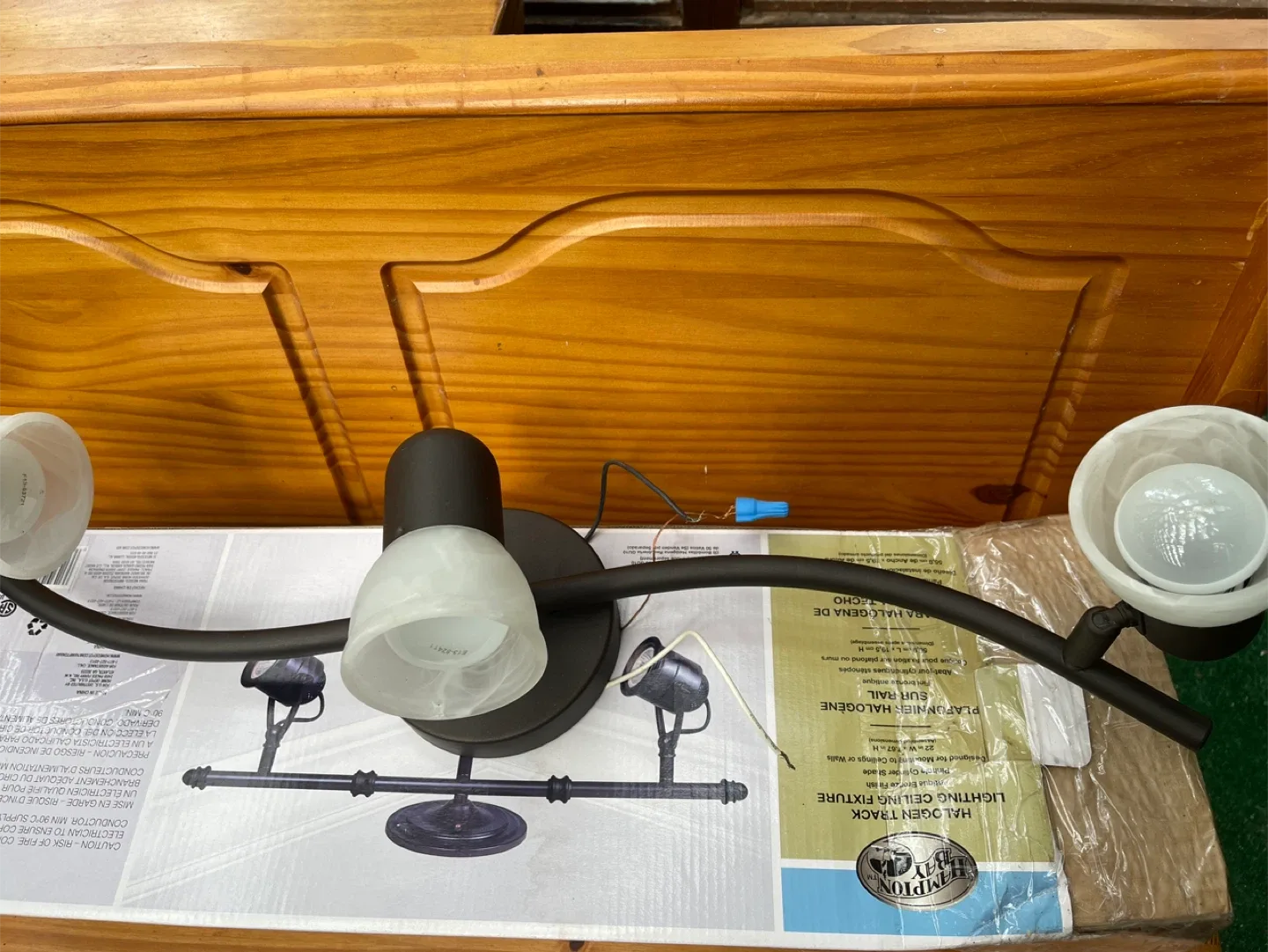 Hampton Bay Halogen Track Lighting Fixture image indicator(3)