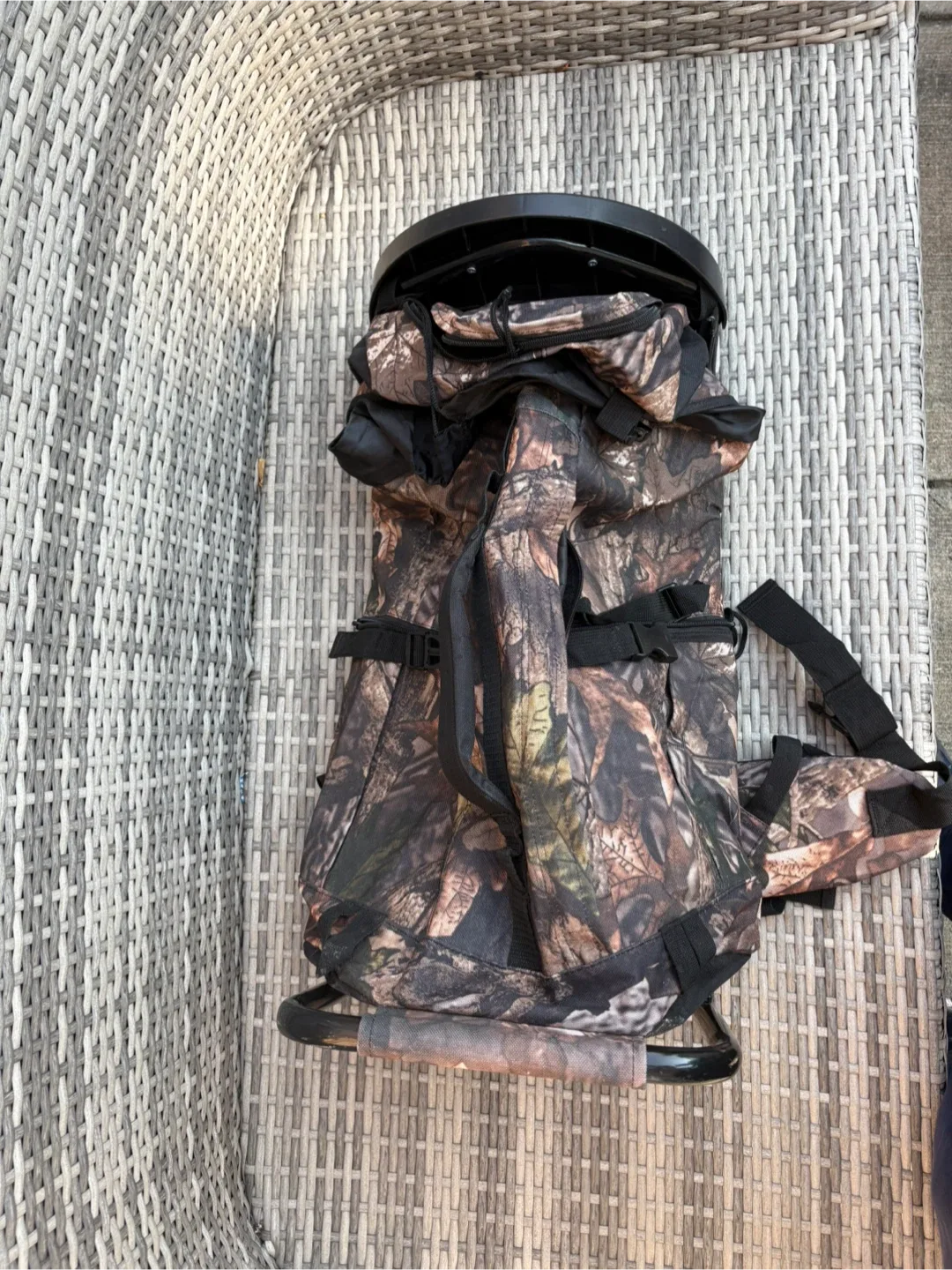 ALPS OutdoorZ Stealth Hunter Pack Chair - Camo image indicator(3)