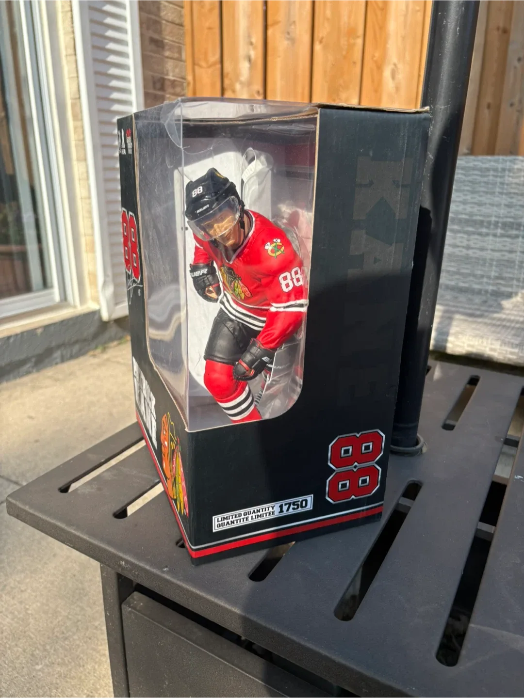 Patrick Kane Chicago Blackhawks Figurine image indicator(3)