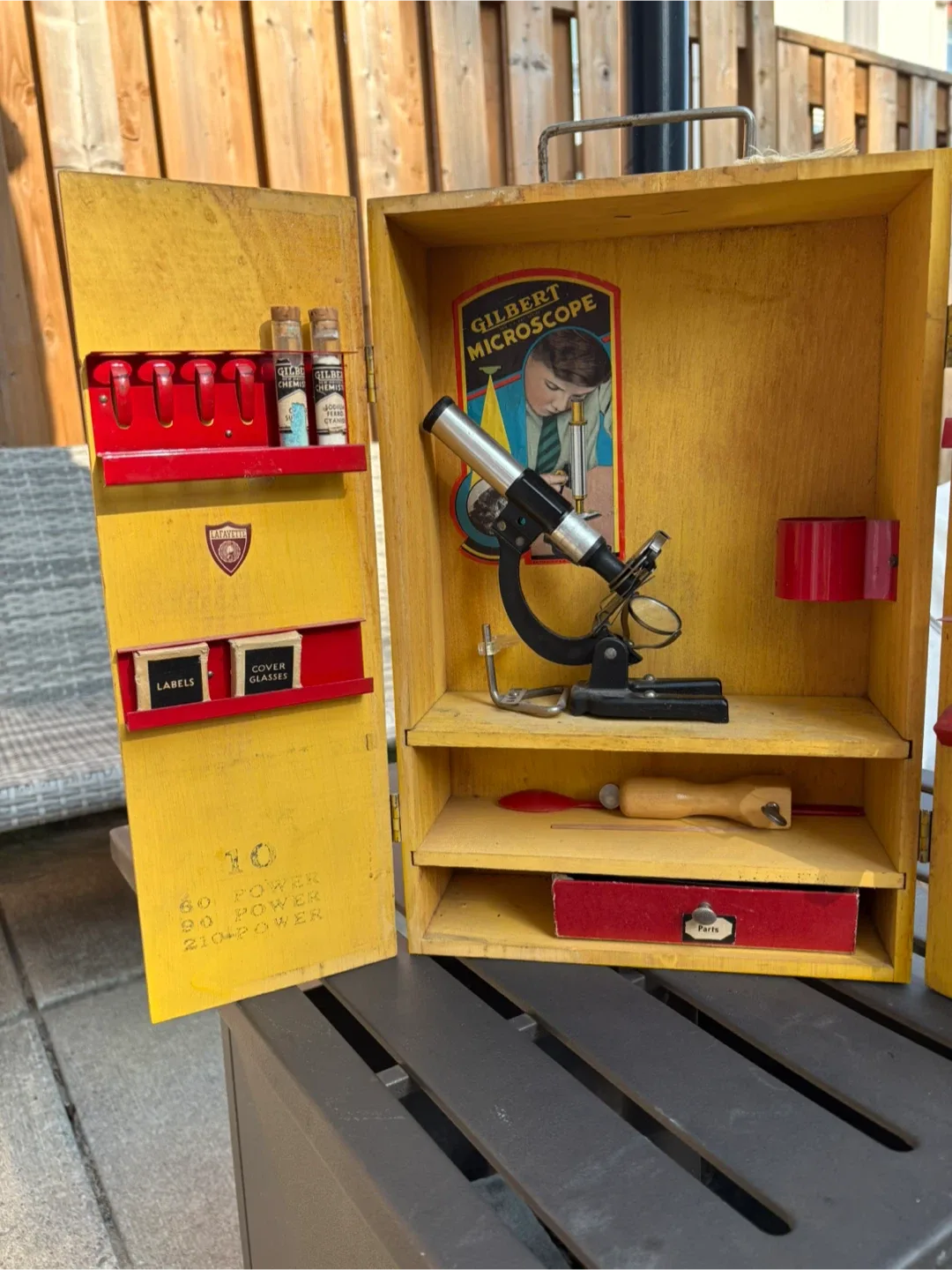 Vintage Gilbert Microscope Set image indicator(2)