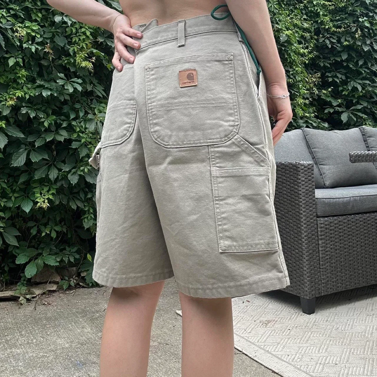 Carhartt canvas carpenter cargo shorts image indicator(5)
