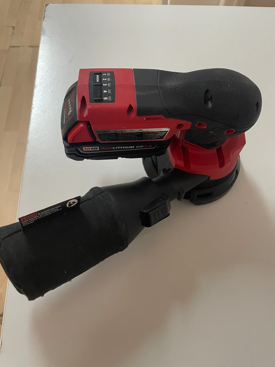 Milwaukee M18 Random Orbit Sander - photo 2