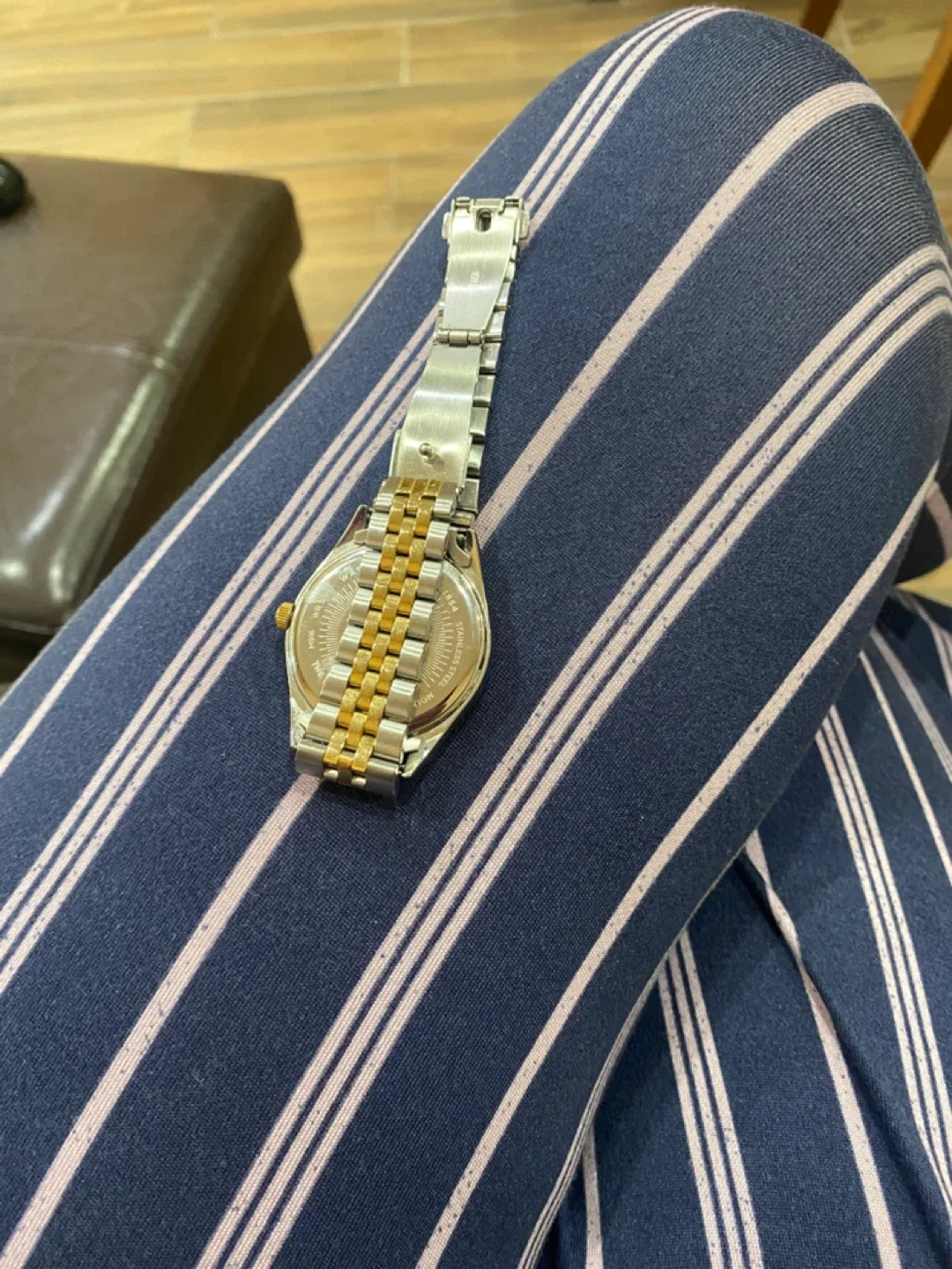 Timex The Waterbury Two-Tone Watch image indicator(2)