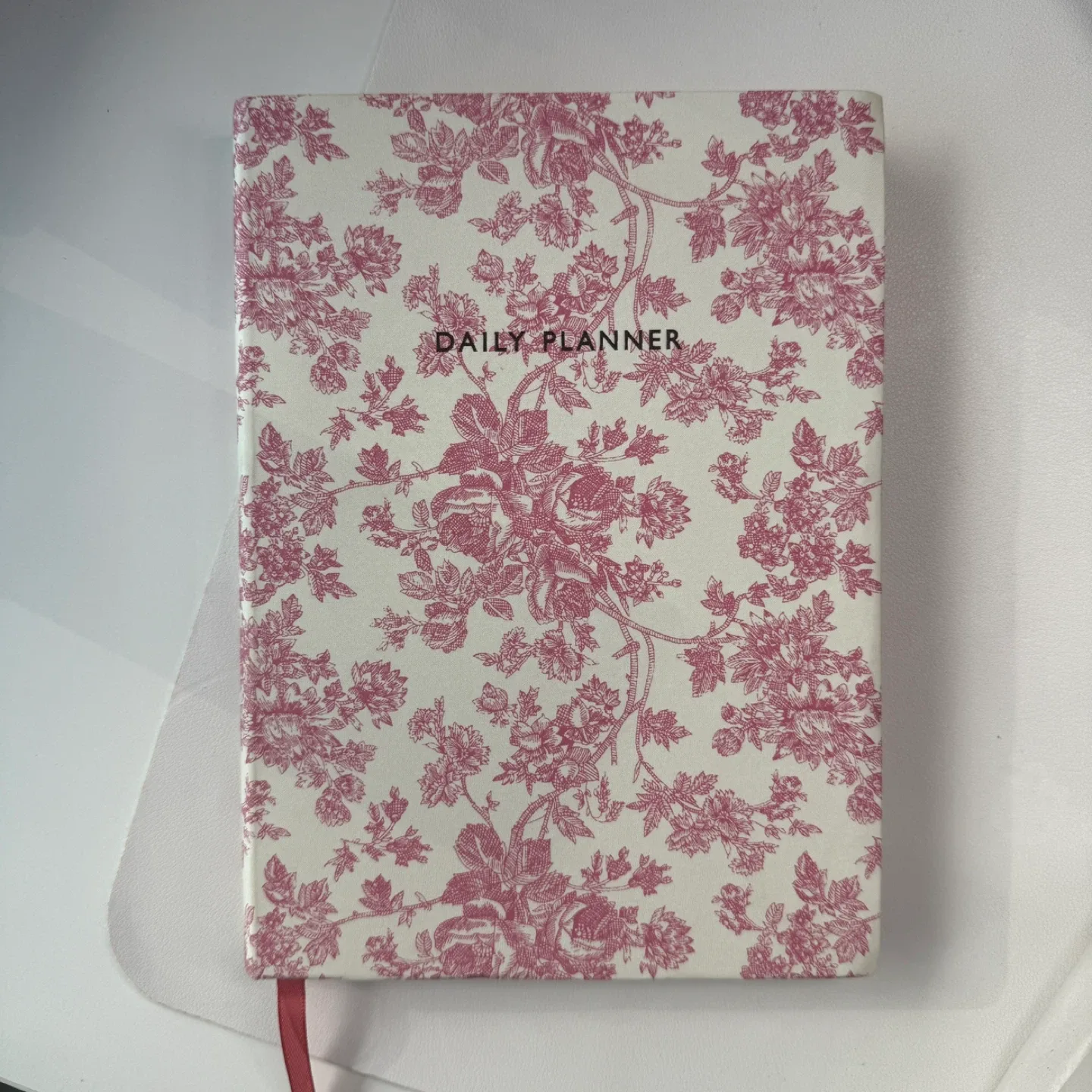 Urban Outfitters daily planner NEW image indicator(2)