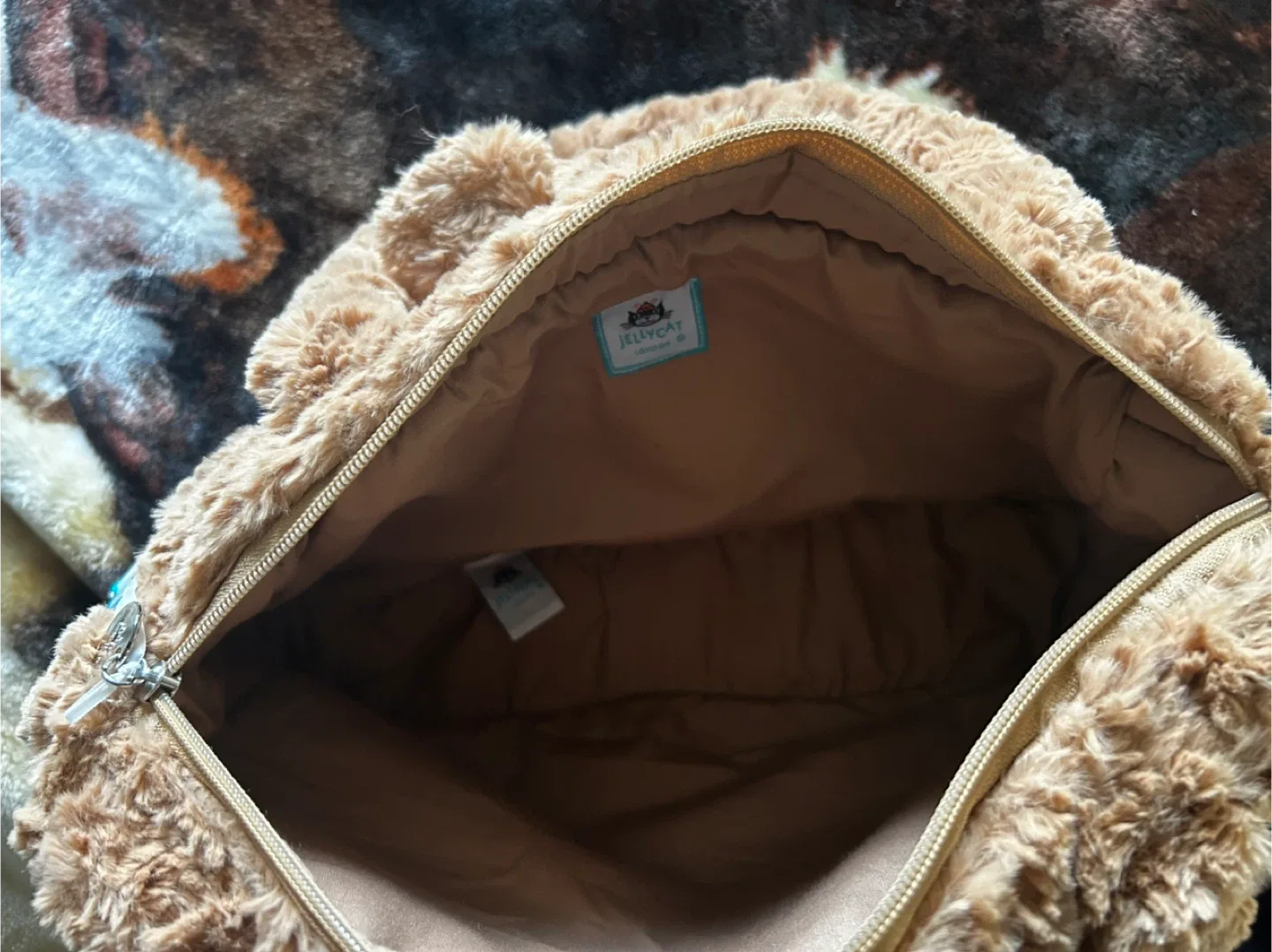 Jellycat Brown Bear Bag image indicator(2)