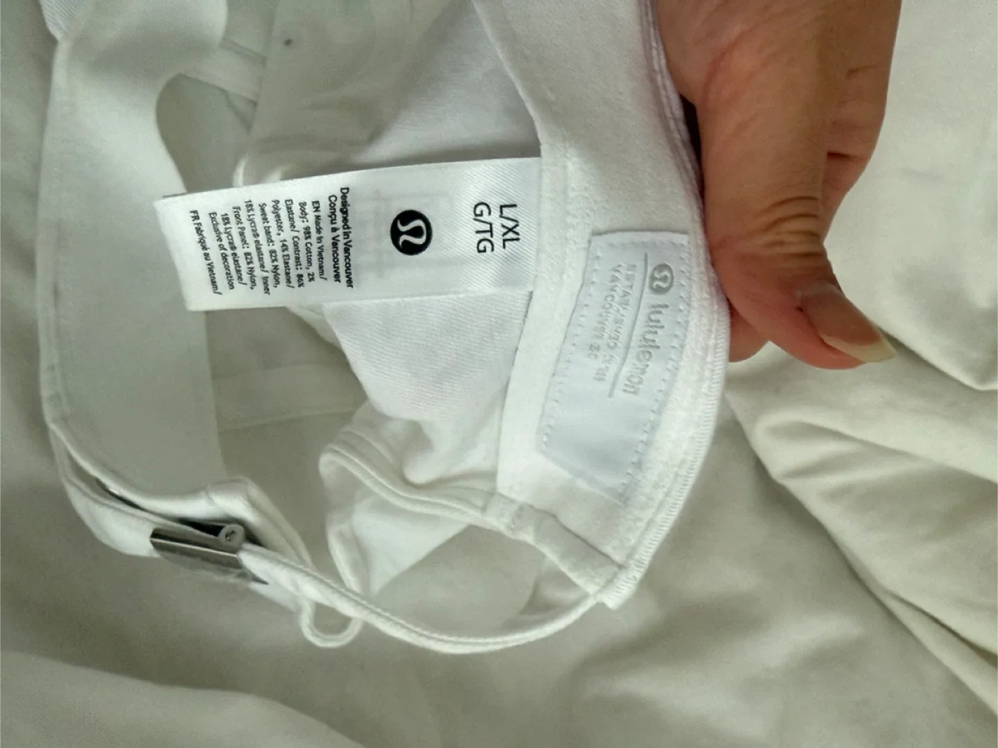 Lululemon White classic ball cap - L/XL image indicator(2)