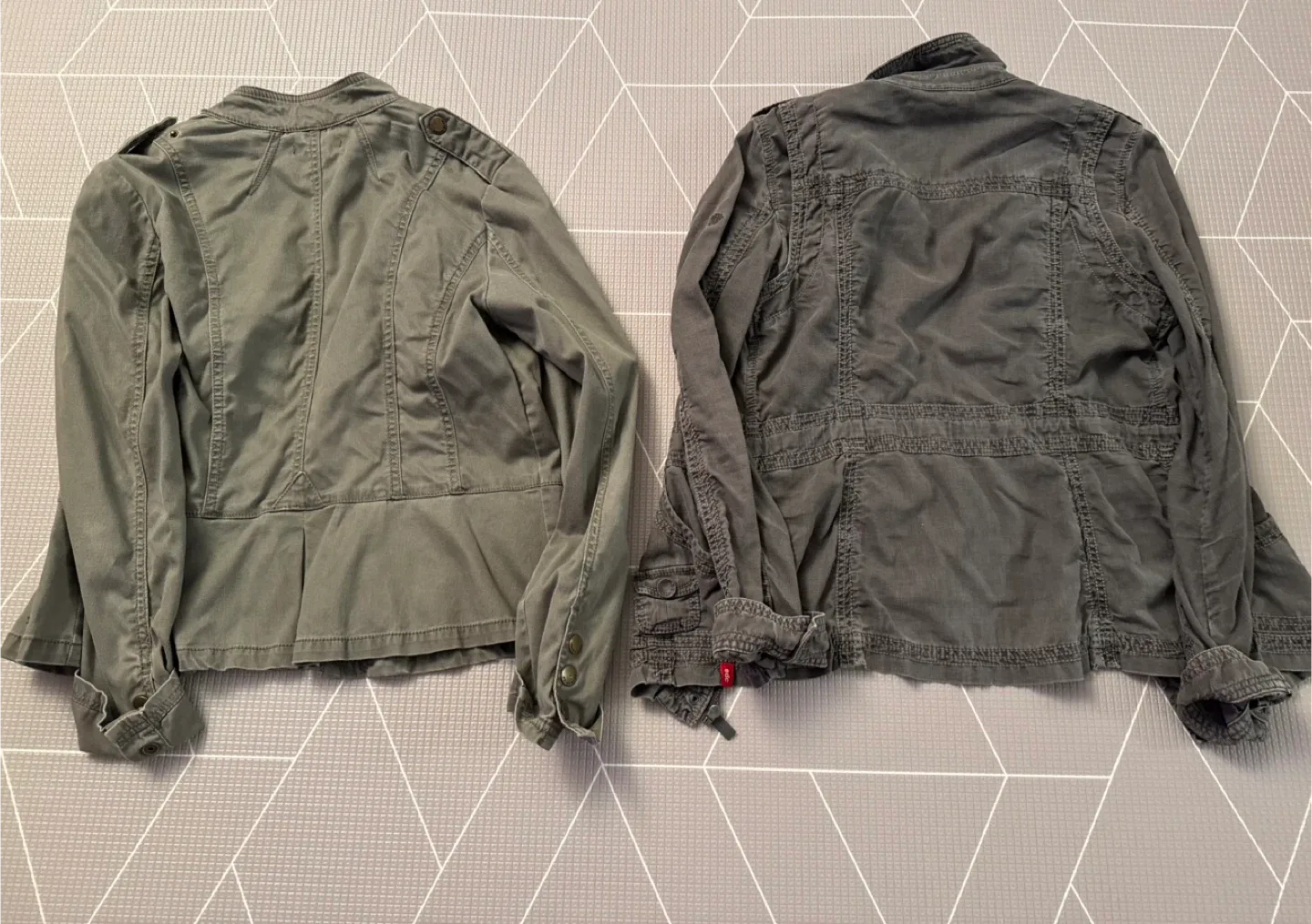 edc & Point Zero Jackets - Size L image indicator(6)