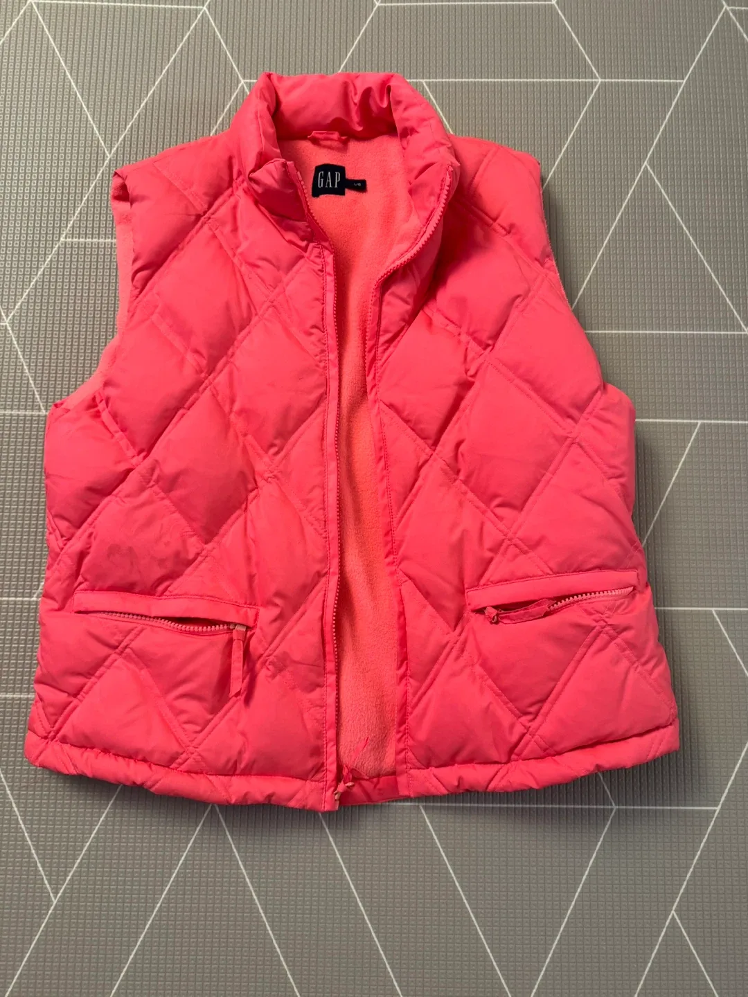 GAP Puffer Vest - Size L/G - Pink thumbnail