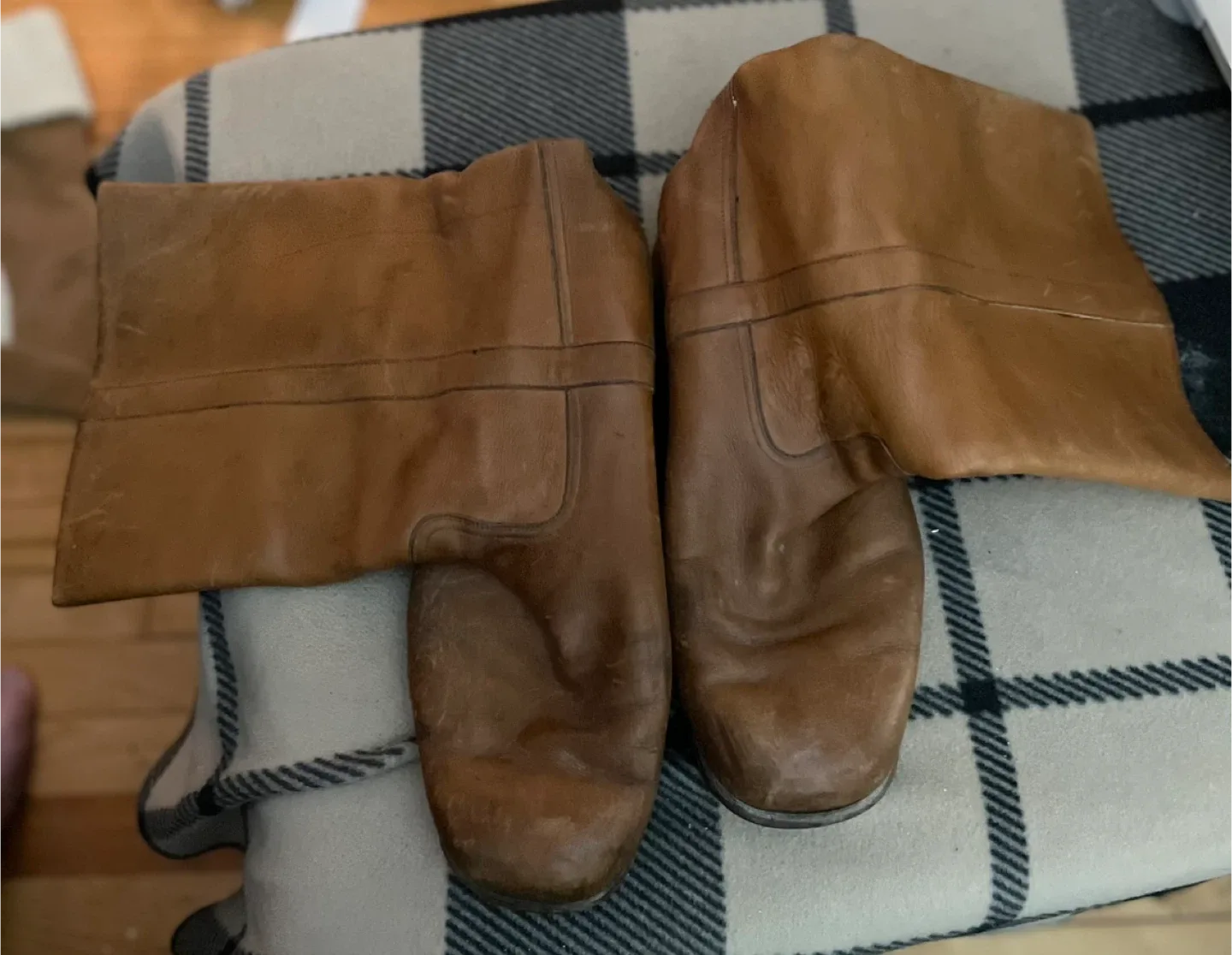 Leather Boots - Size 12 image indicator(6)