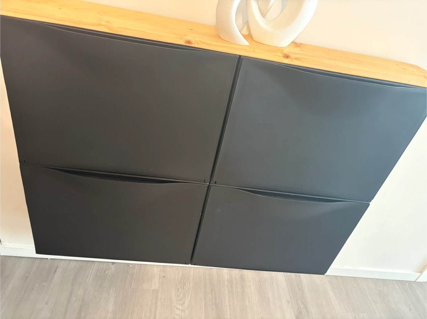 Black Shoe Cabinet with Wood Top and Mirror - photo 3