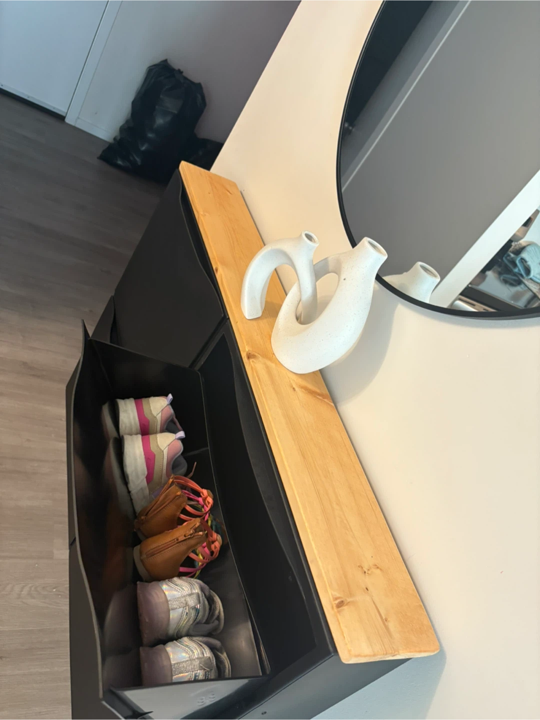 Black Shoe Cabinet with Wood Top and Mirror - photo 4