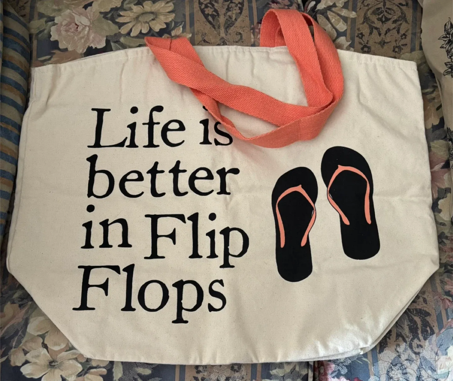 Variety of Tote Bags thumbnail