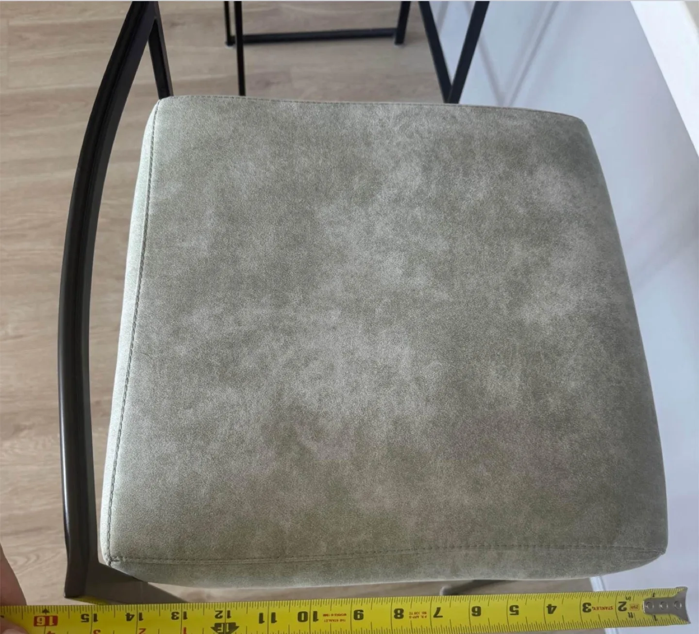 Set of 2 Bar Stools - Grey Seat, Black Frame image indicator(4)