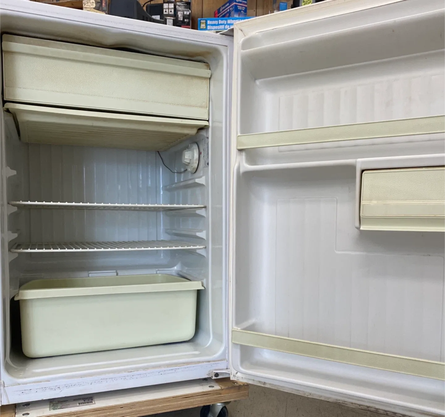 small FRIDGE thumbnail