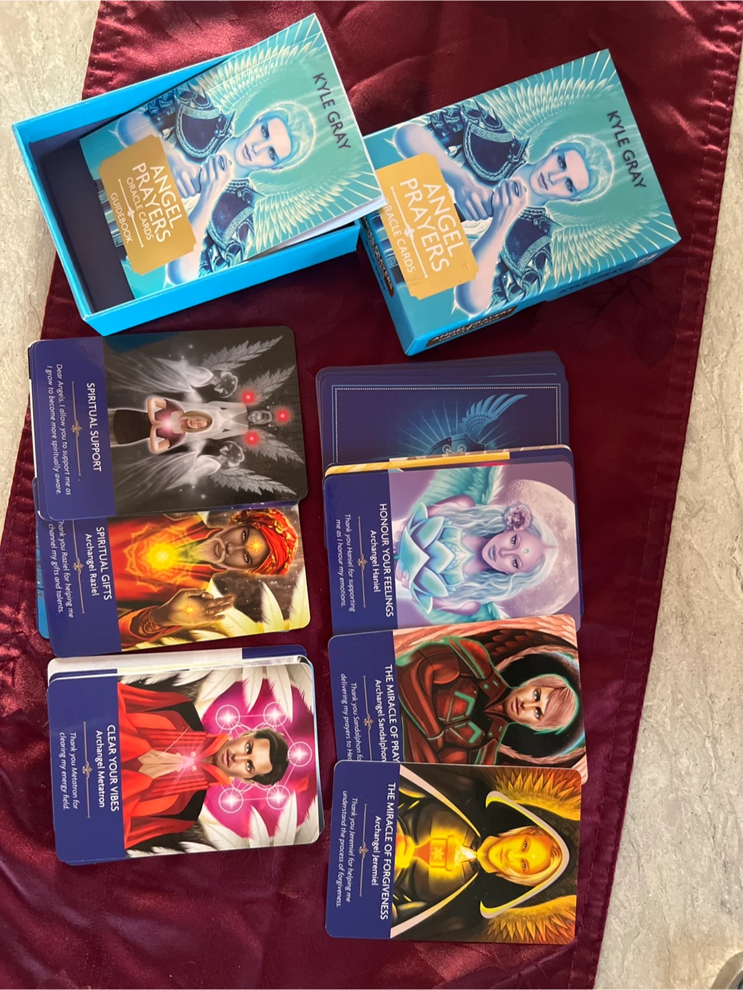Angel prayers Oracle deck