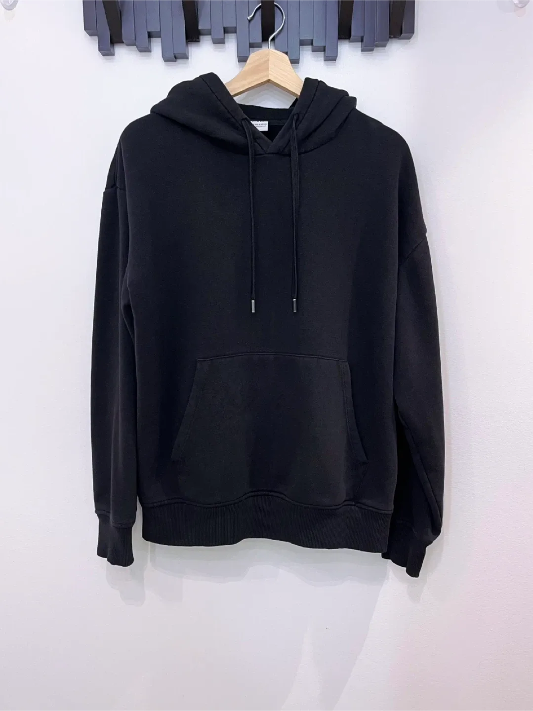 Men’s Zara Black Hoodie - Size M thumbnail