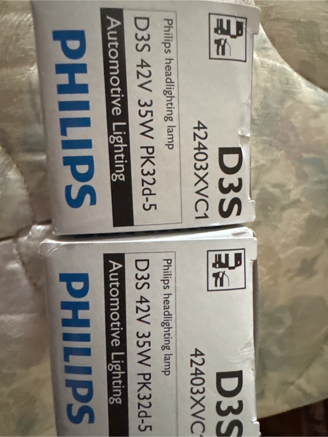 Philips D3S X-tremeVision Headlight Bulbs - New - photo 2