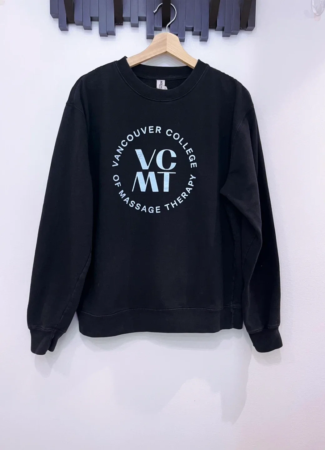 Independent Trading Co. VCMT Sweatshirt-Size M thumbnail