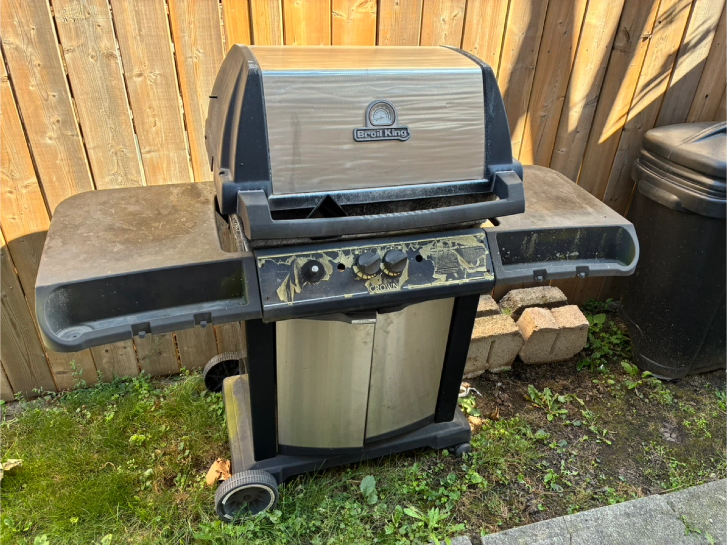 Crown BBQ Grill - Used - photo 2