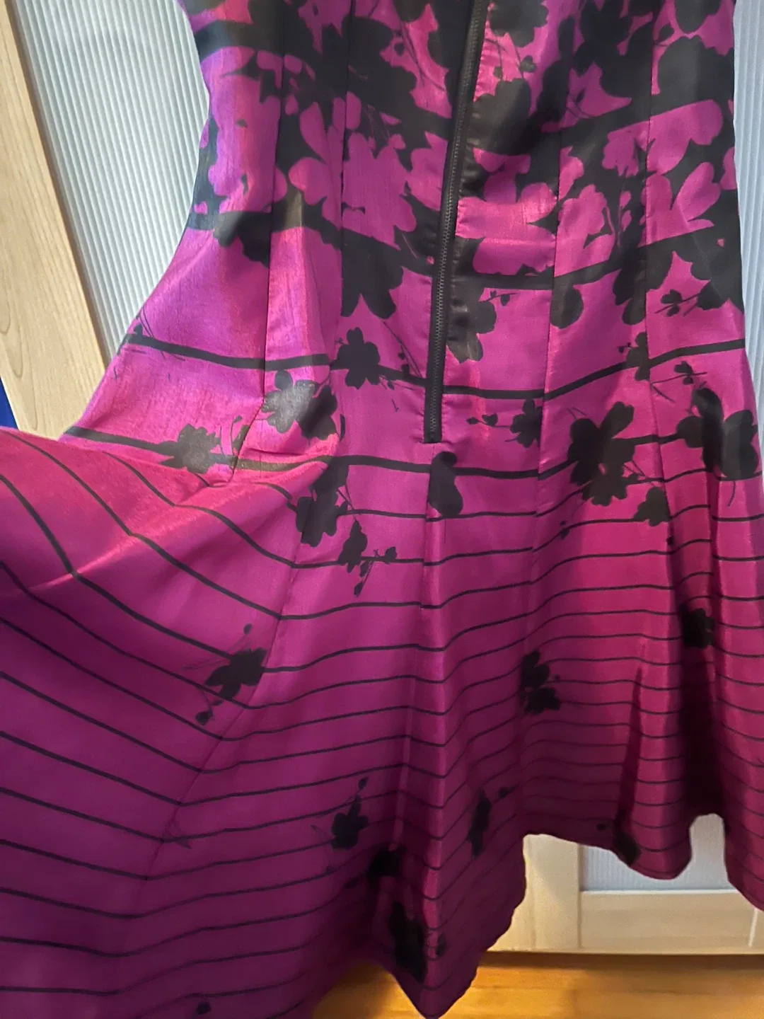 Gabby Skye Dress - Size 10 image indicator(5)