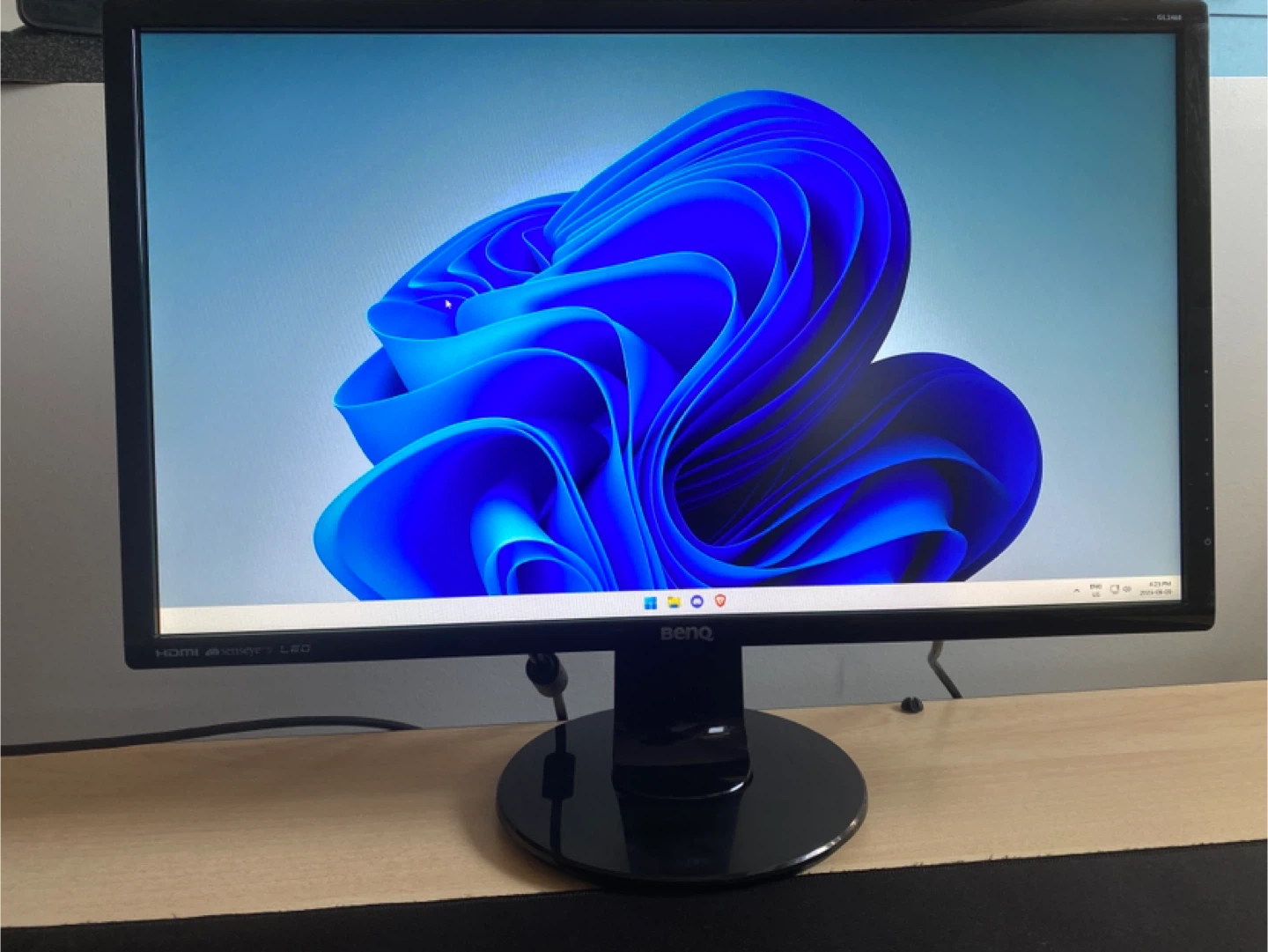 BenQ 24” 1080p Monitor - photo 2