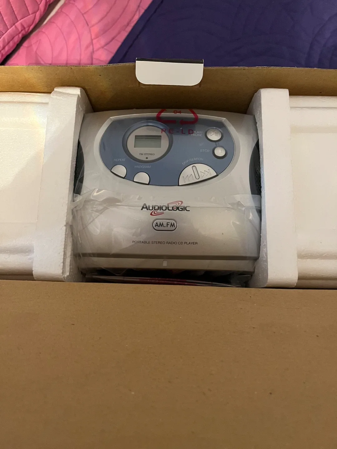 AudioLogic APR3131-08 Portable CD Player AM/FM Stereo image indicator(3)