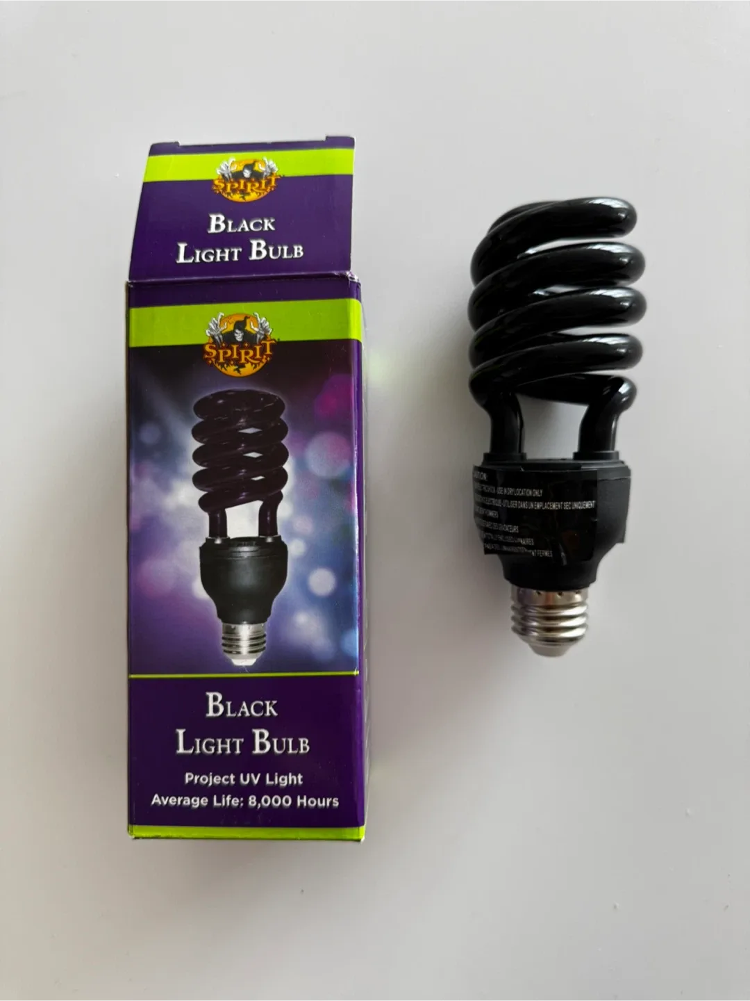 Spirit Halloween Black Light Bulb (Glow-in-the-Dark) thumbnail