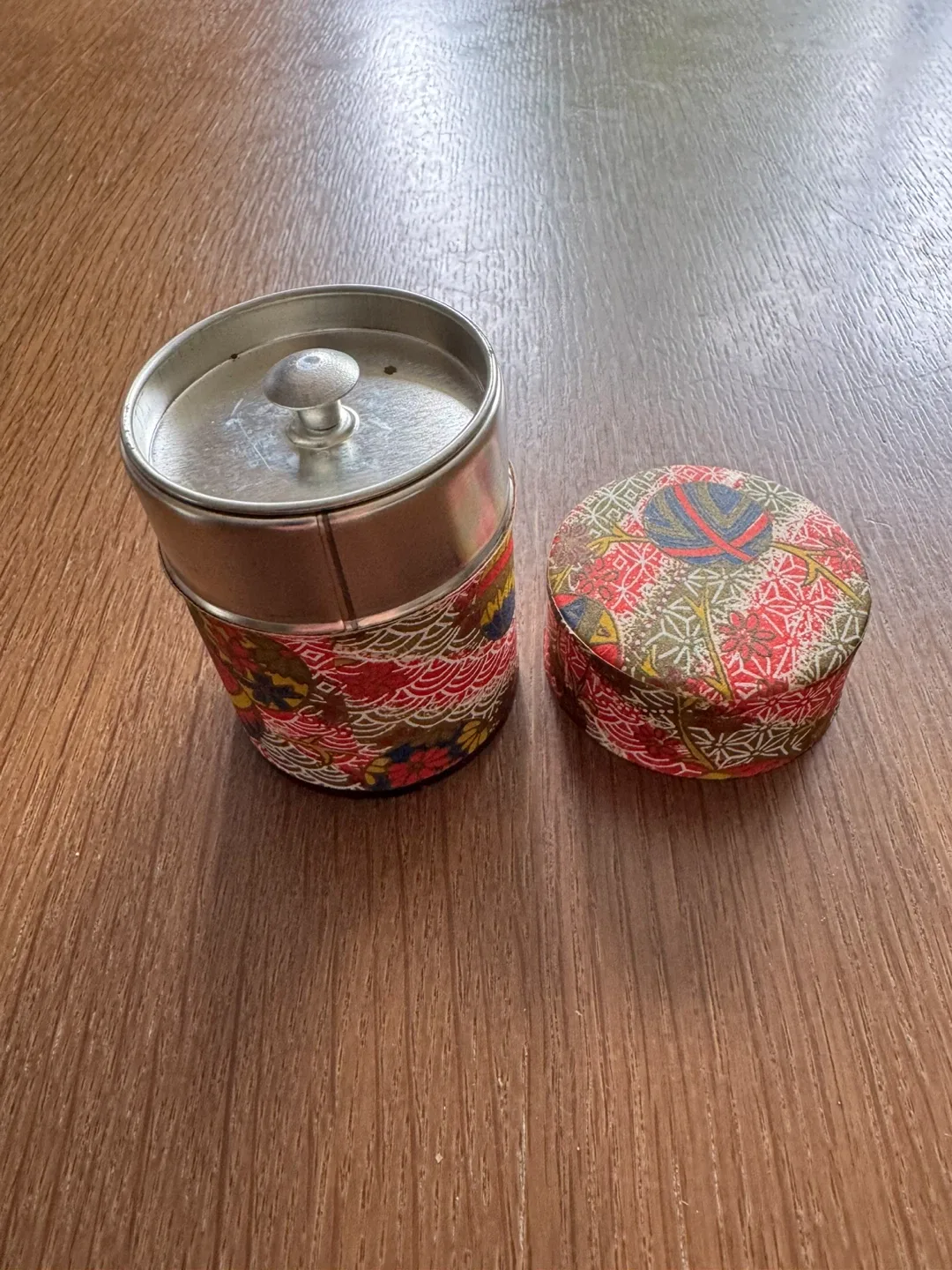 Mini Tea leaves metal Storage Tins thumbnail