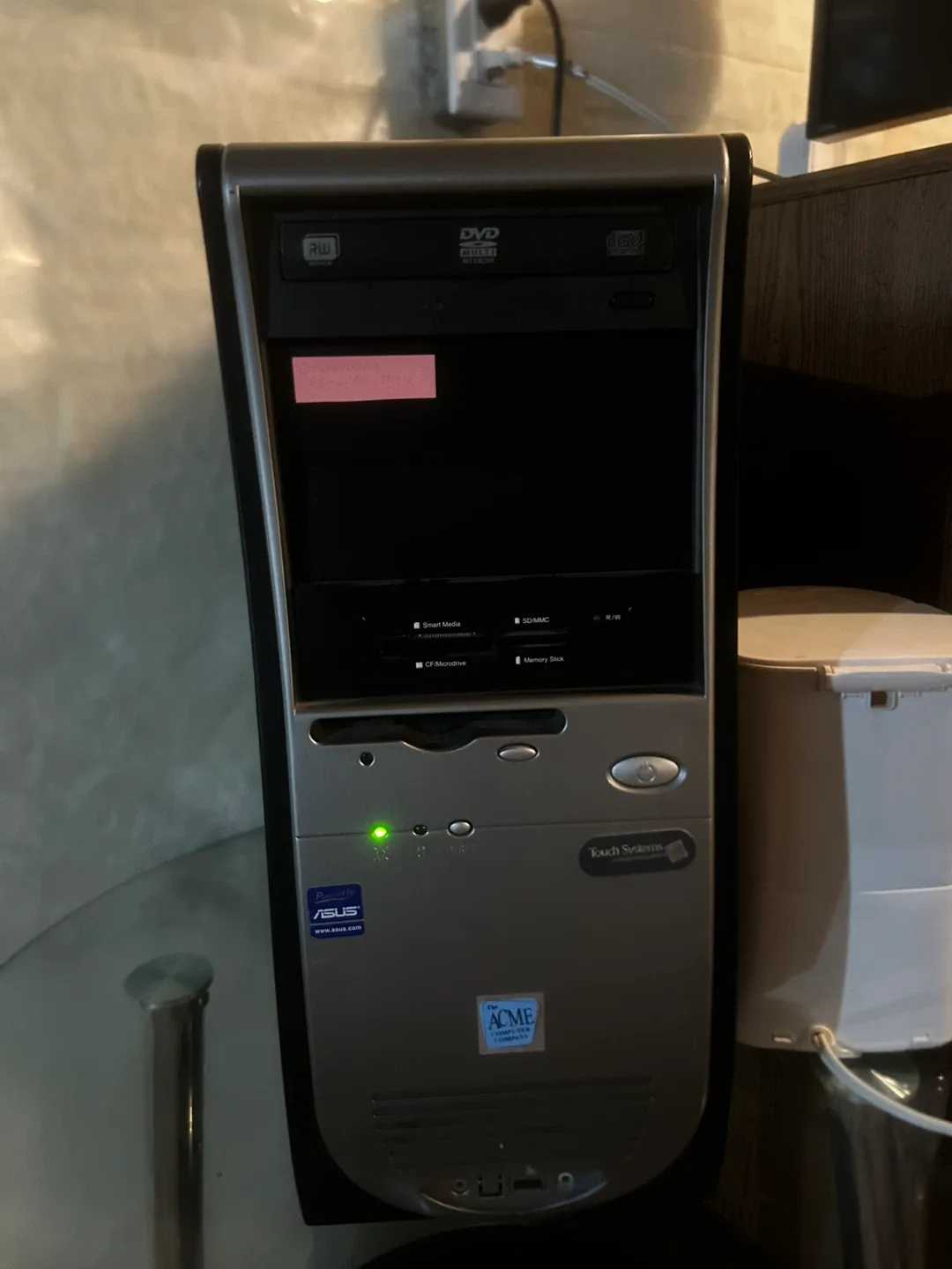 ASUS Touch Systems Desktop PC