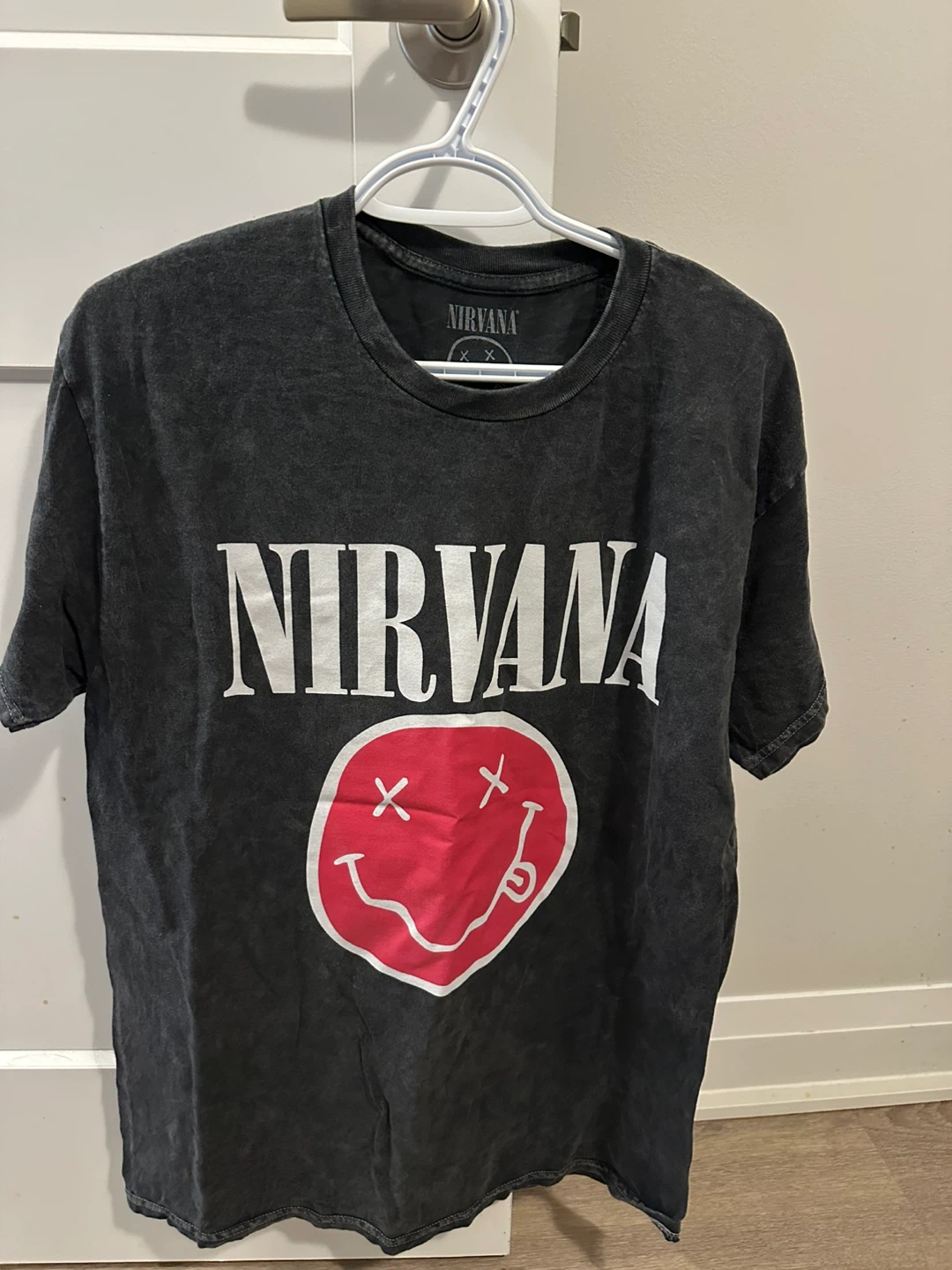 Nirvana Live '93 T-Shirt - Size L