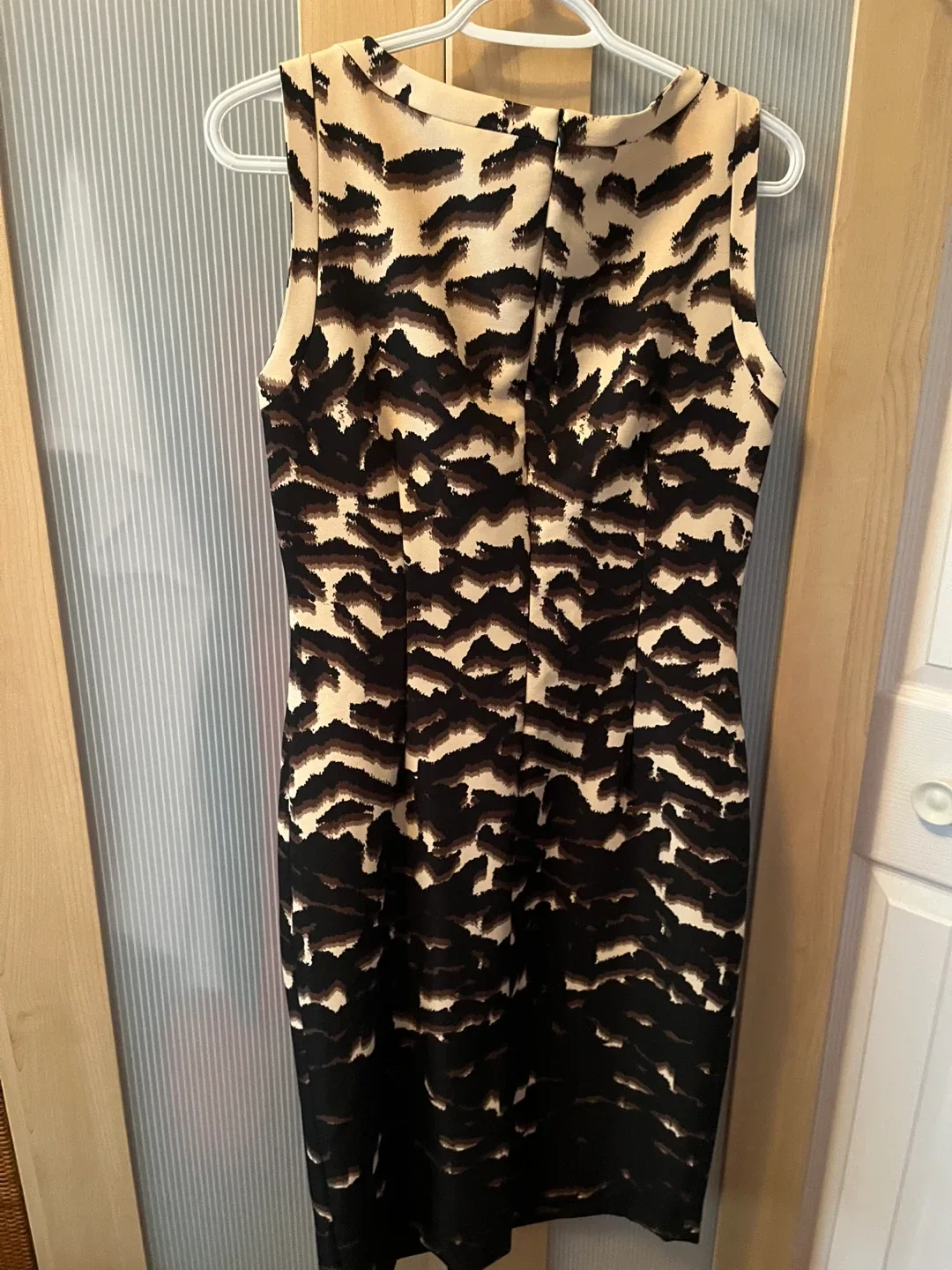 Cleo Sleeveless Dress - Size 6, made in Canada image indicator(2)