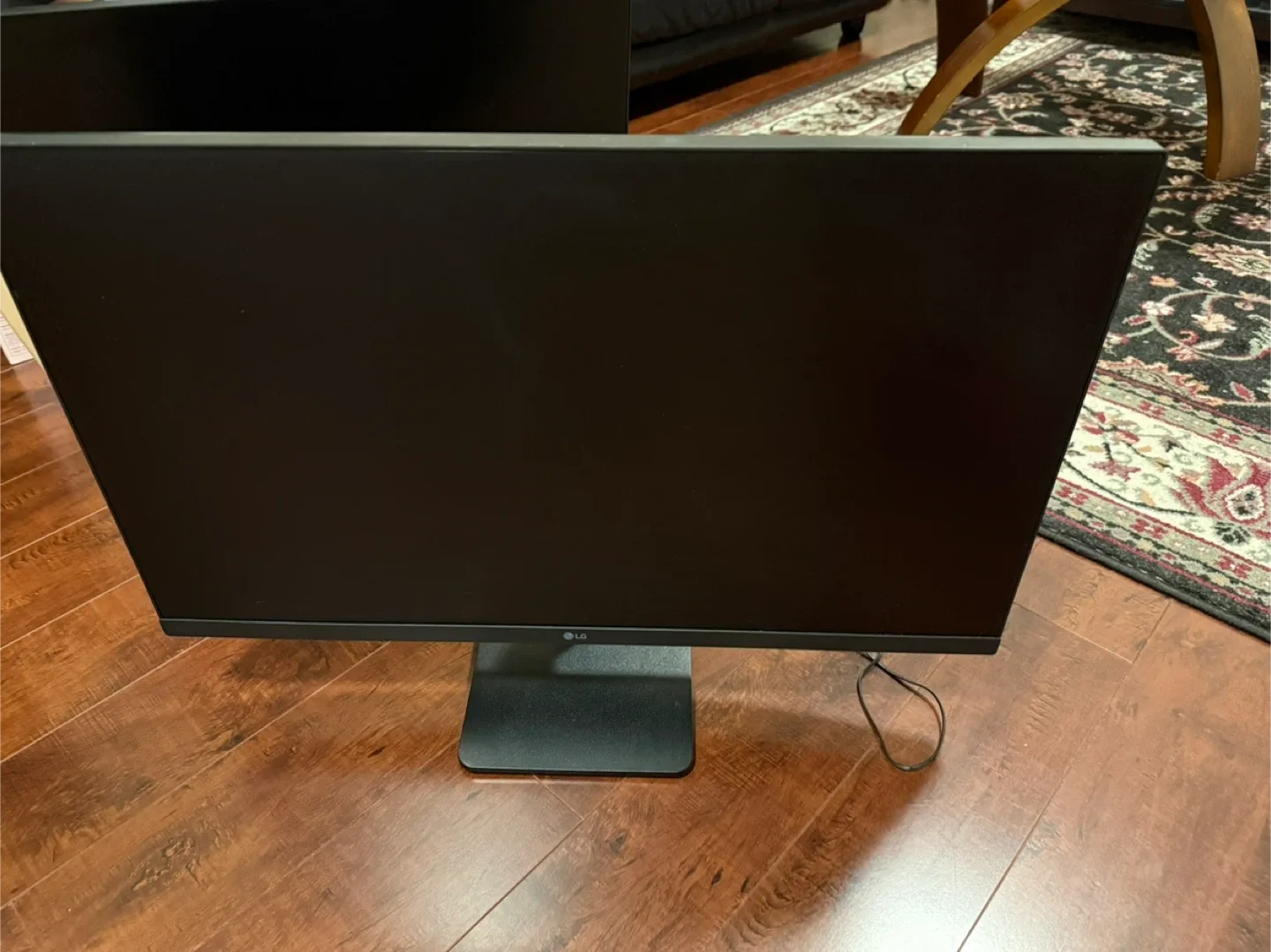 TWO 2-pack 27" Full HD LG Monitors Screens image indicator(7)