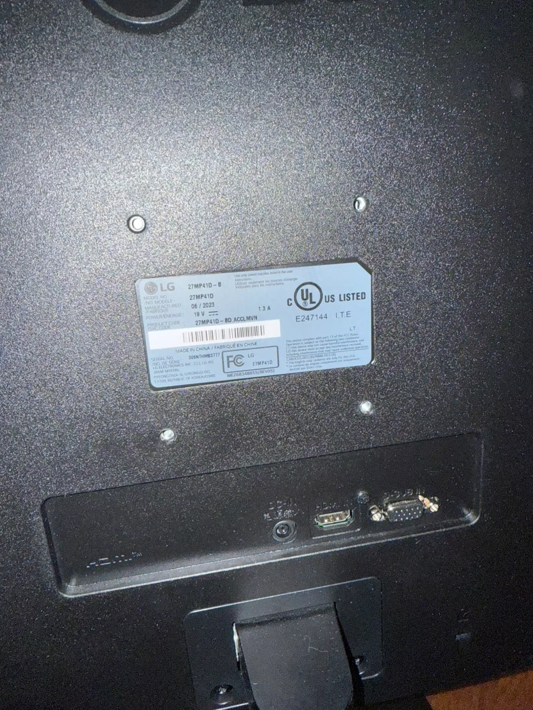 TWO 2-pack 27" Full HD LG Monitors Screens image indicator(6)