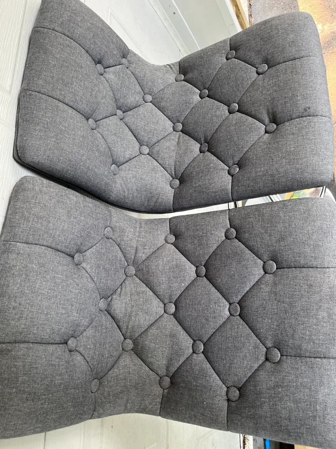 Set of 2 Grey Tufted Swivel Bar Stools image indicator(3)