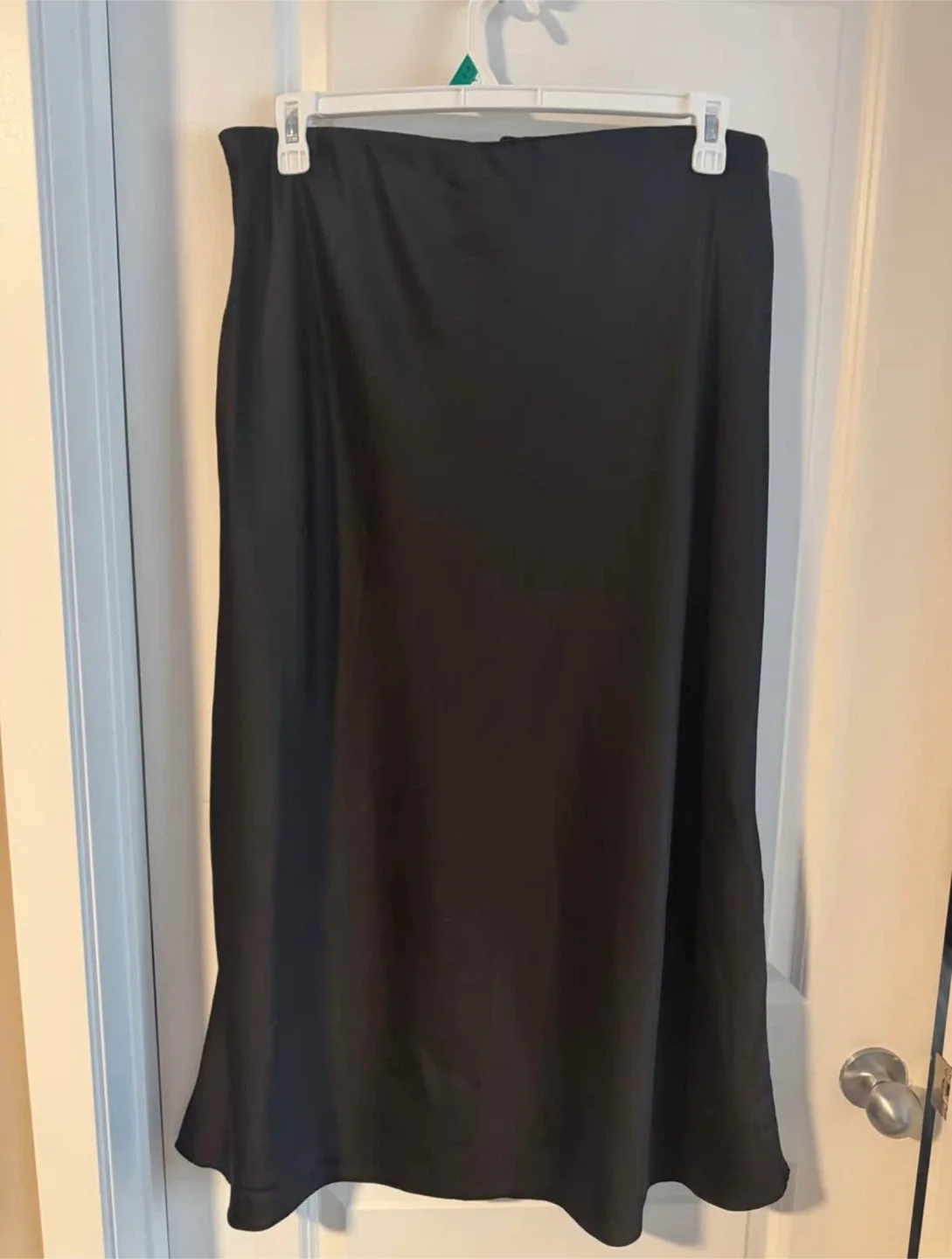 Black Maxi Skirt image indicator(2)