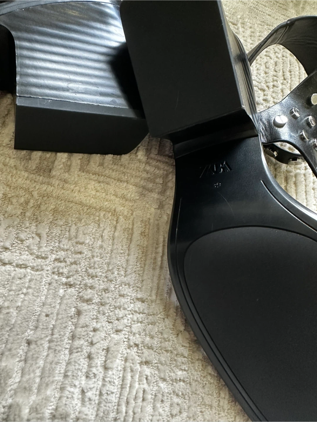 NEW Zara Black Studded Heeled Sandals - photo 3