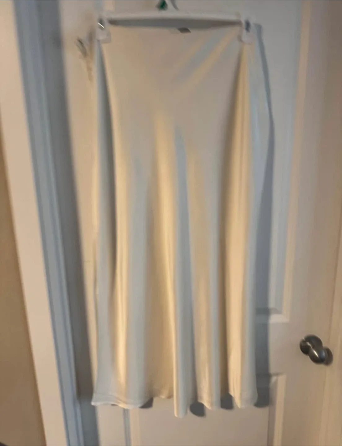 Abercrombie & Fitch White Skirt - Size XL image indicator(4)