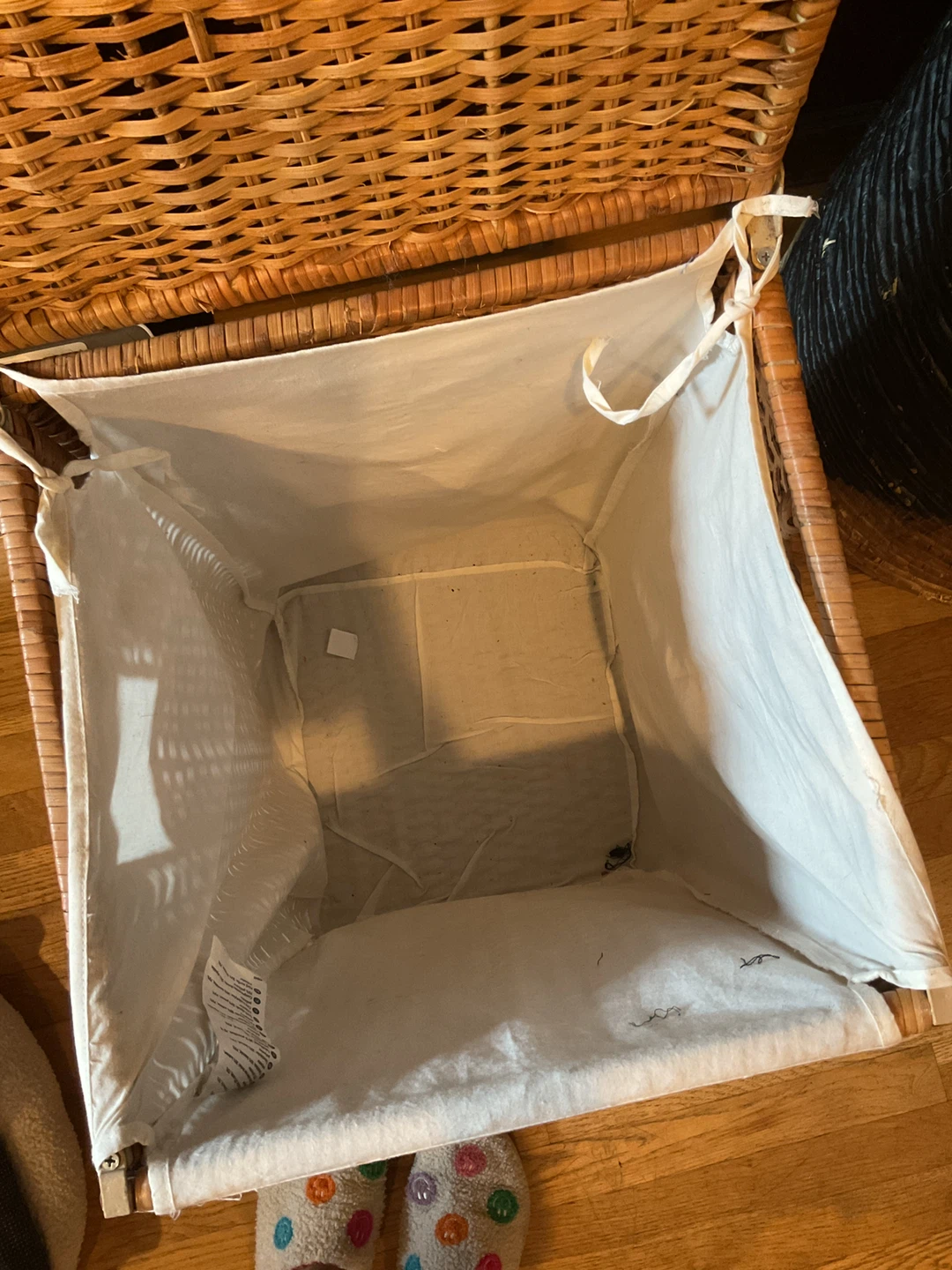 IKEA branas laundry with liner - photo 4