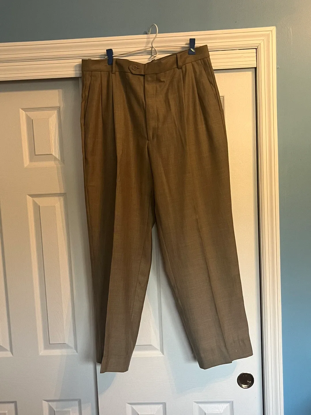 Caravelli Superior 150's Suit Set image indicator(4)