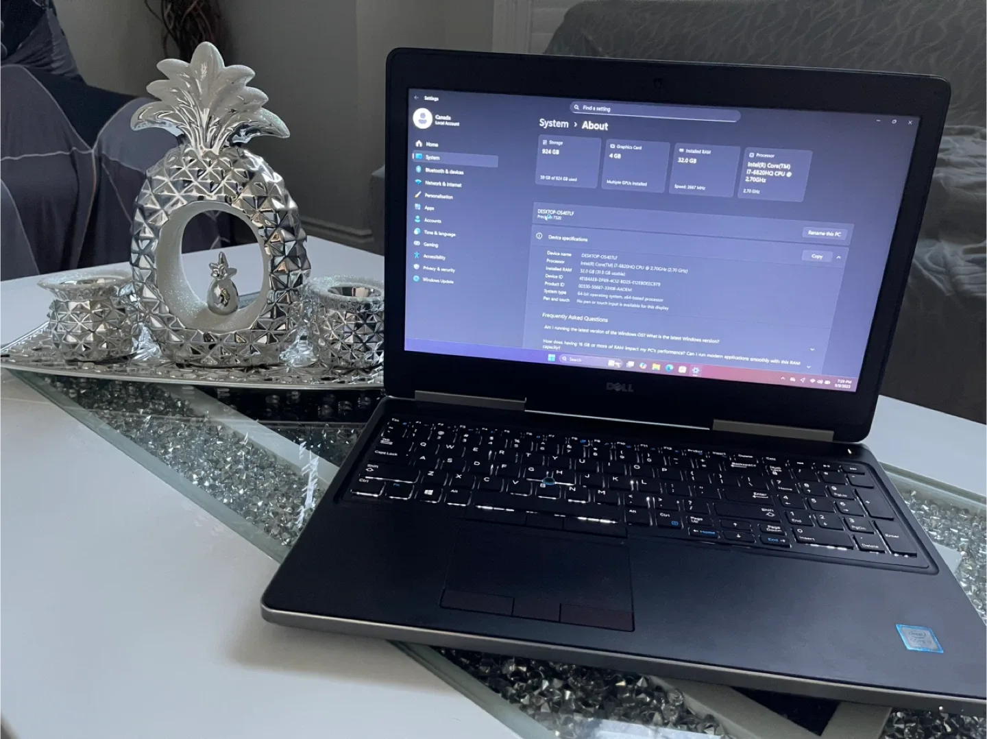 Dell Precision 7520 | Read Description!!