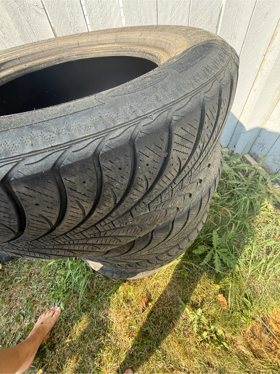 Set of Tires - 265/60R18 - photo 4