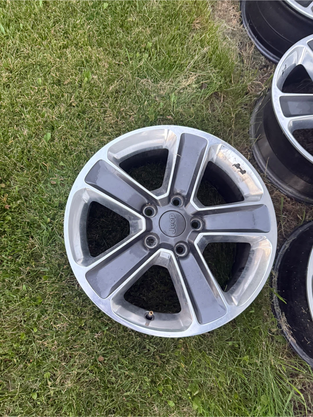 Jeep Rims - Set of 5 - photo 4