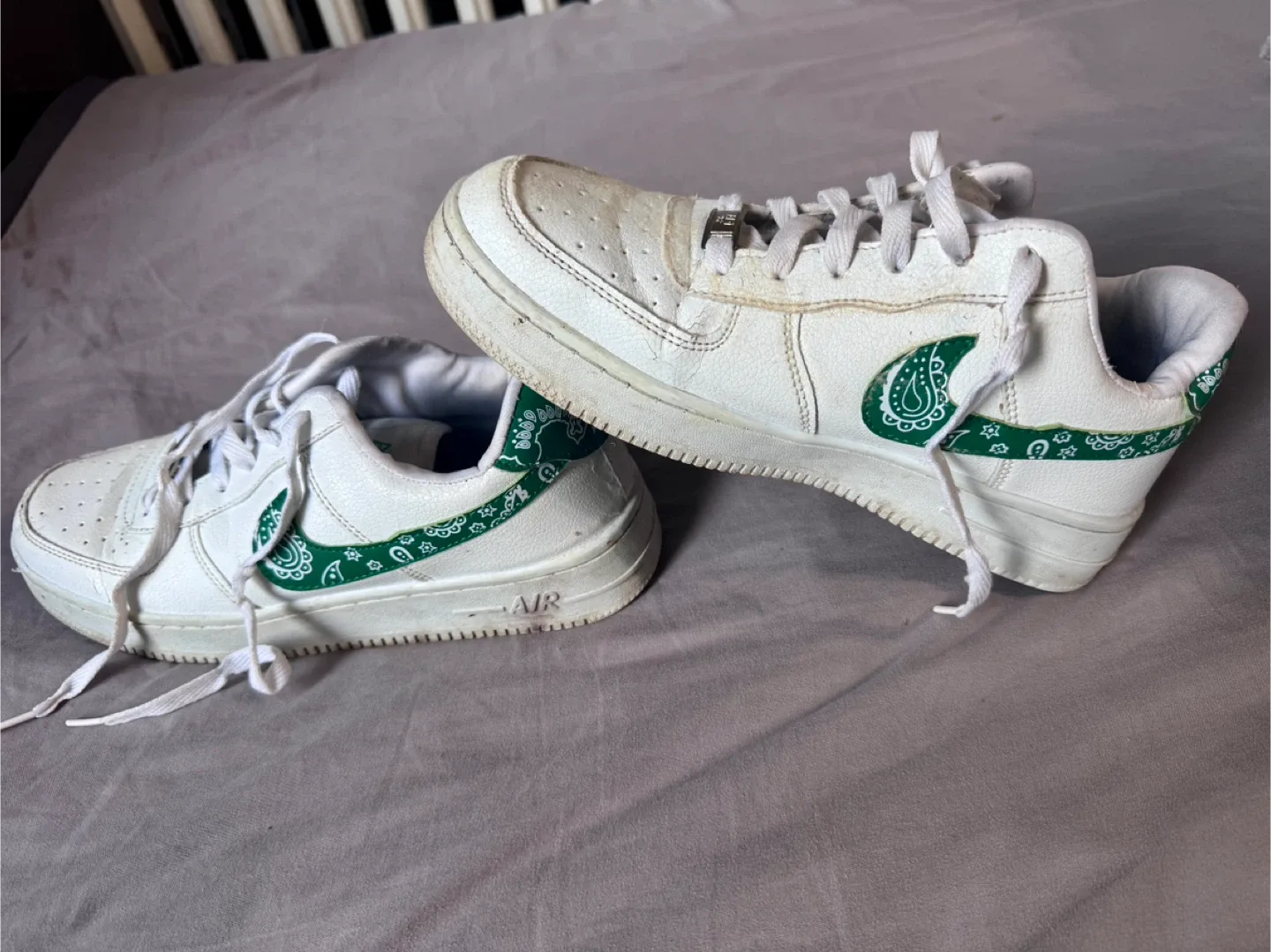 Nike AF1 Shoe image indicator(3)