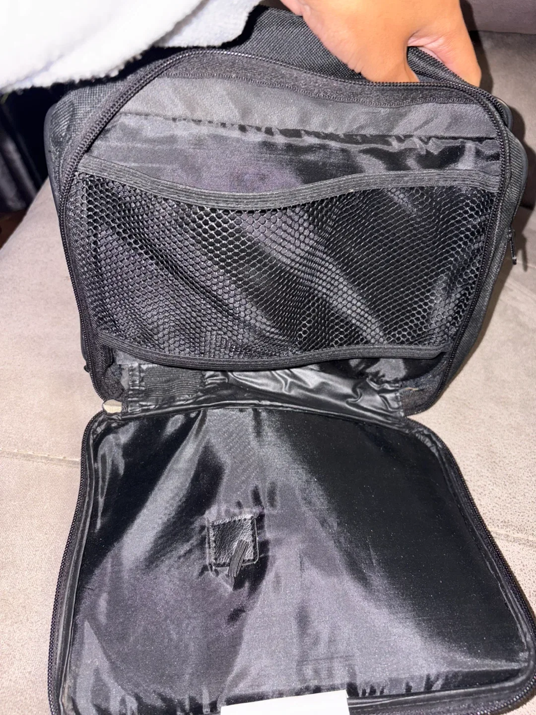 Black Travel Bag thumbnail