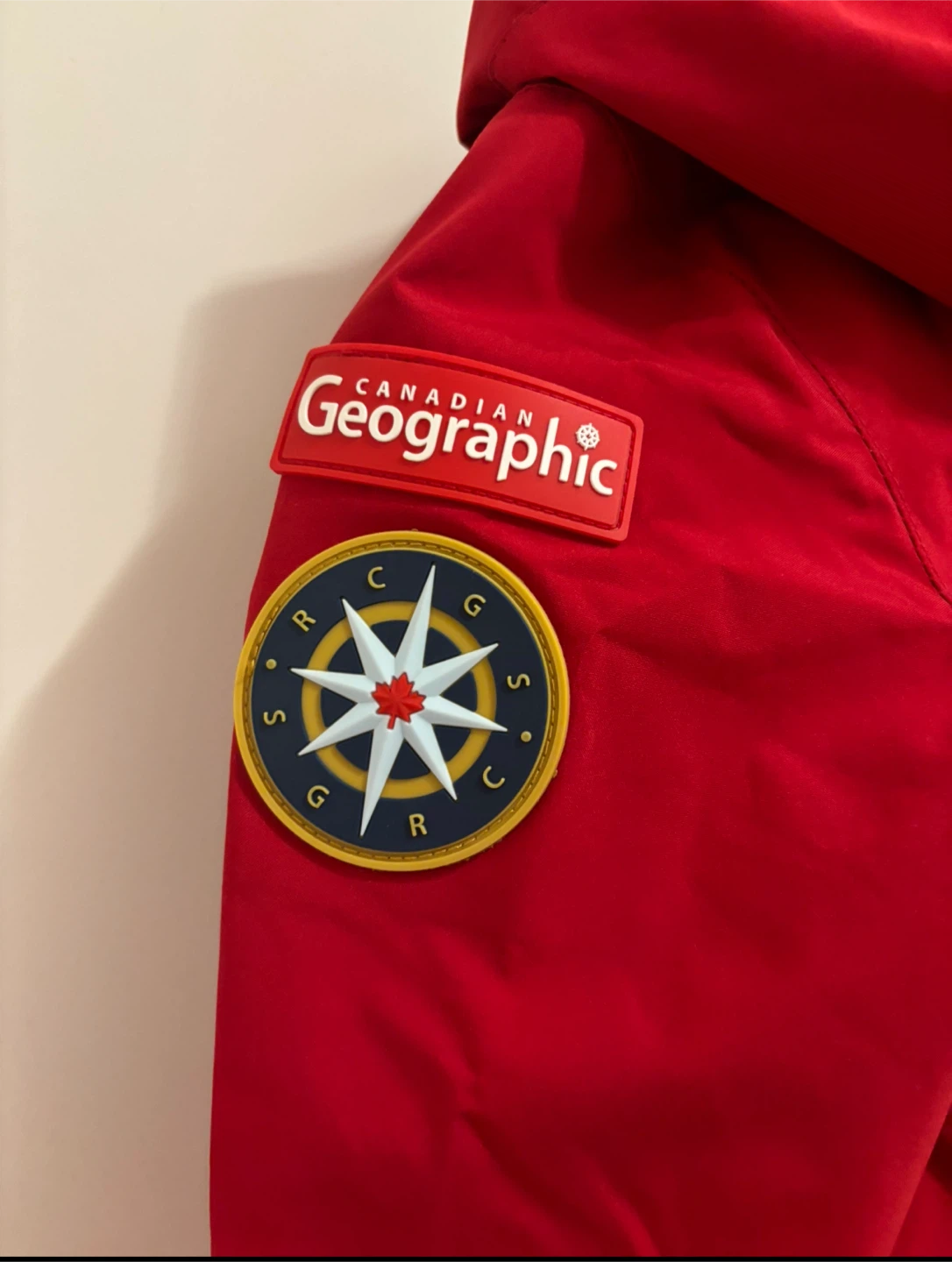 Canadian Geographic Rain Jacket - Size 4T - photo 2