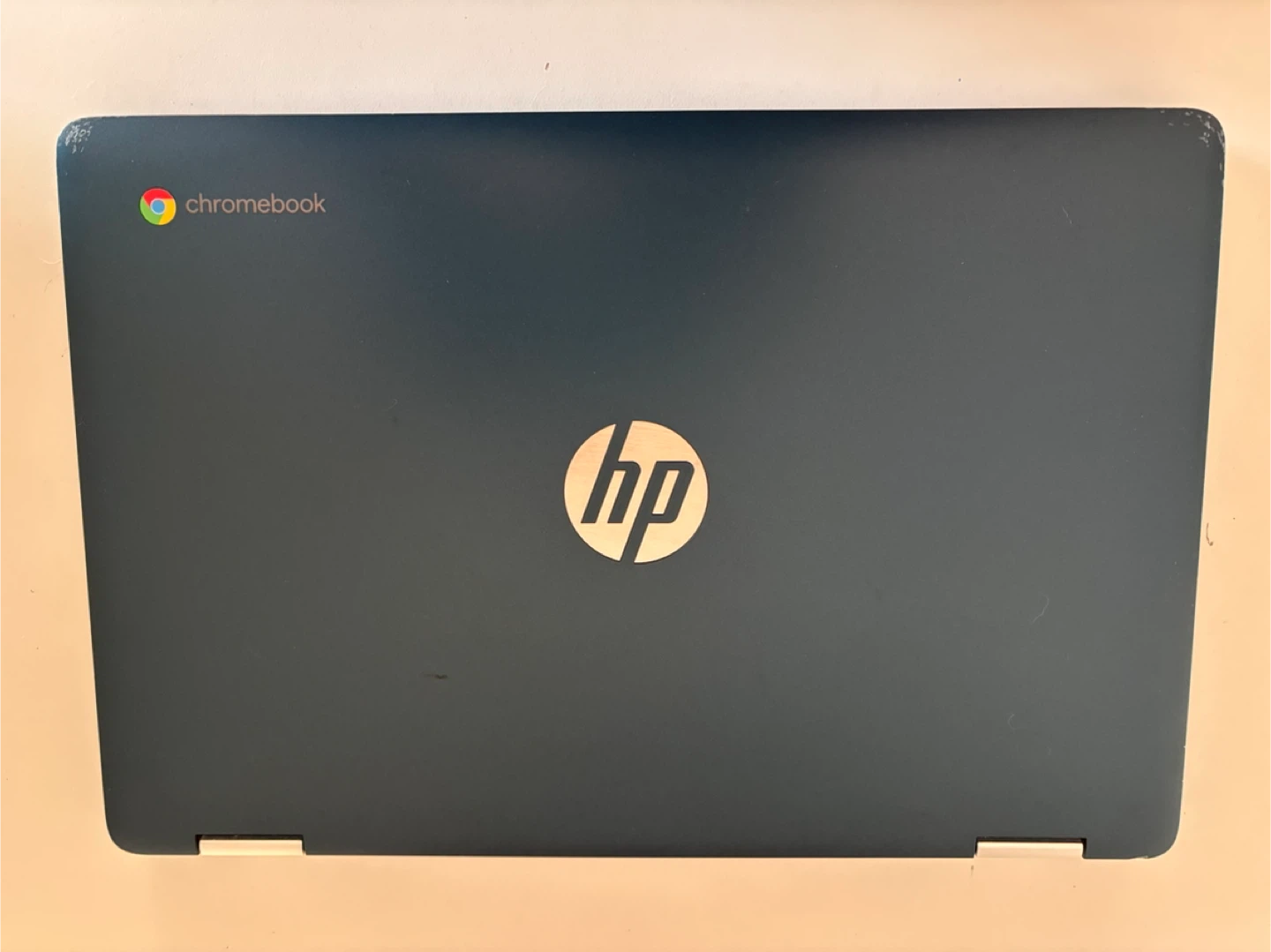 Touchscreen Navy Blue HP Chromebook Laptop - photo 2