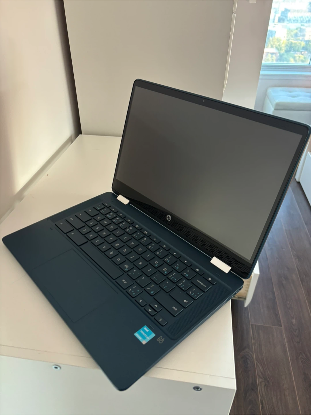 Touchscreen Navy Blue HP Chromebook Laptop